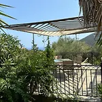 Divas Gartenhaus Βασιλίτσι