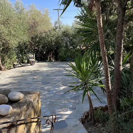 Divas Gartenhaus * Βασιλίτσι